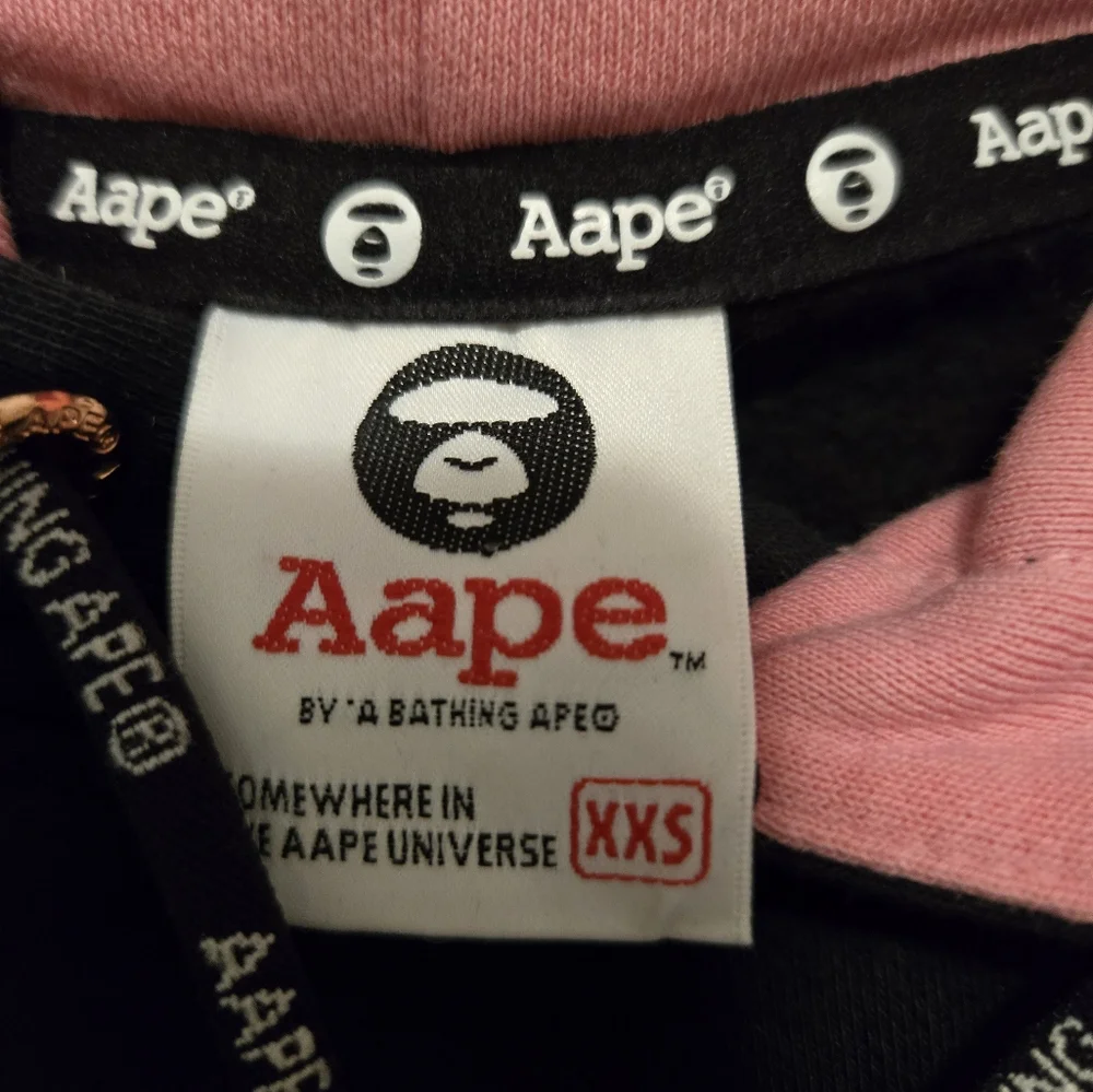 Hoddie - Picture 5 of 5